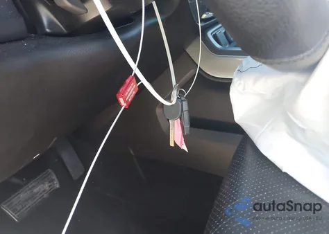 2016 Chevrolet Silverado 1500 2Lt из США, поврежденный, VIN 3GCUKREC3GG143985